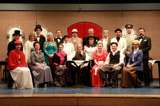 533px_theatergruppe_2015.jpg